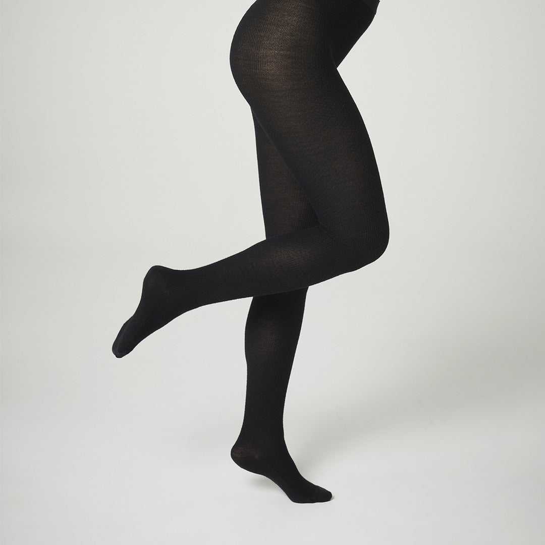 Capsule wool tights