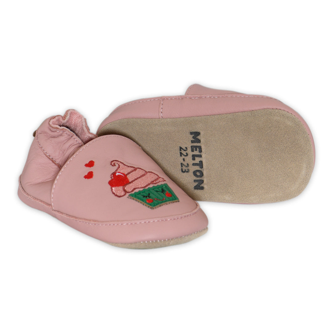 Cupcake leather slippers