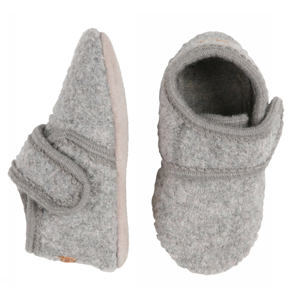 Wool slippers with velcro