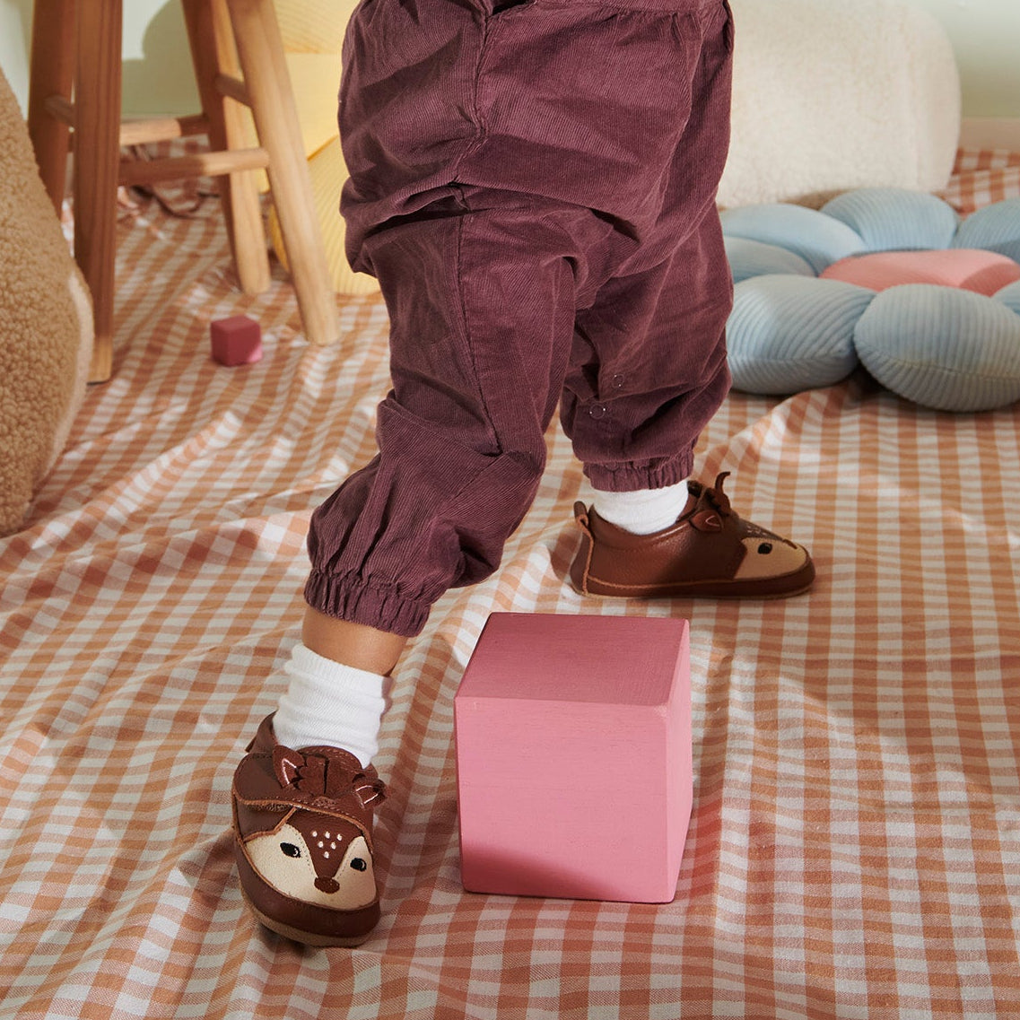 Deer leather slippers