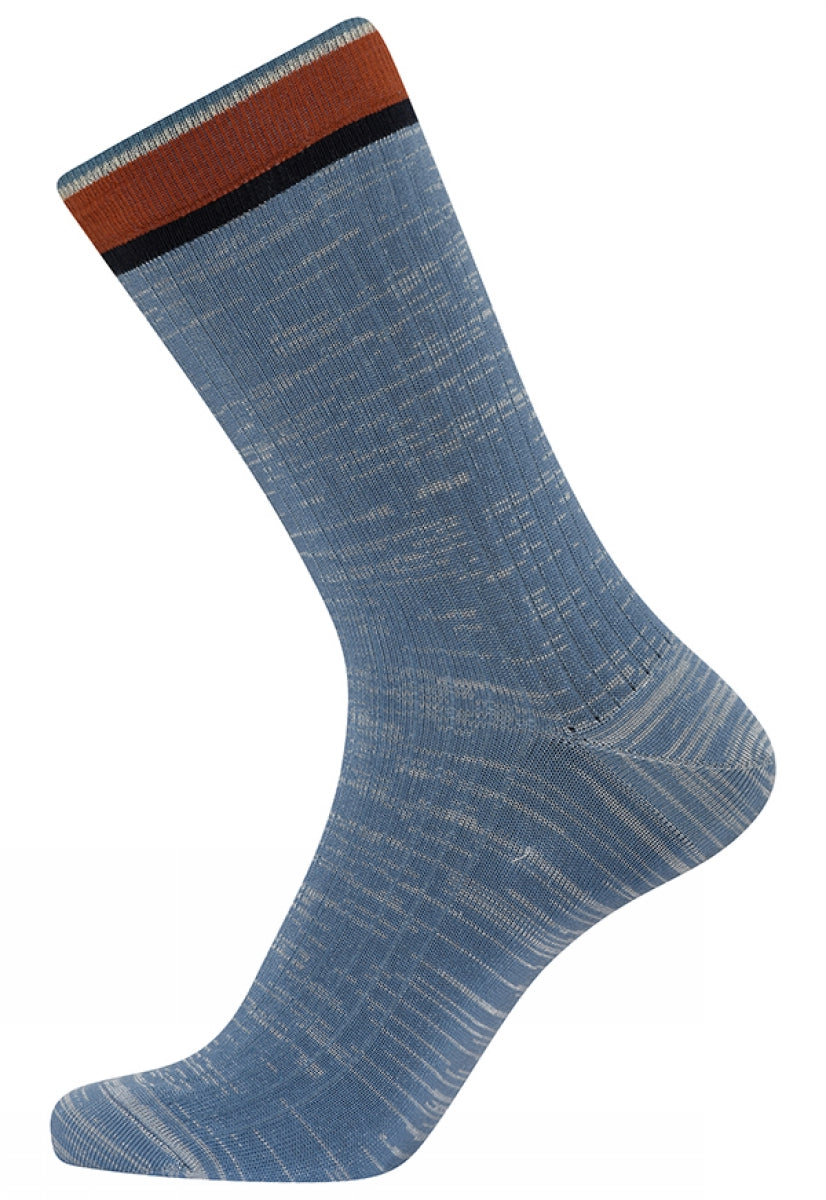 Crafted cotton/viscose socks