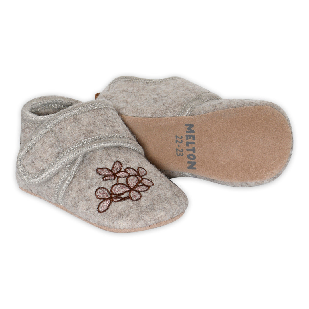Hortensia wool slippers
