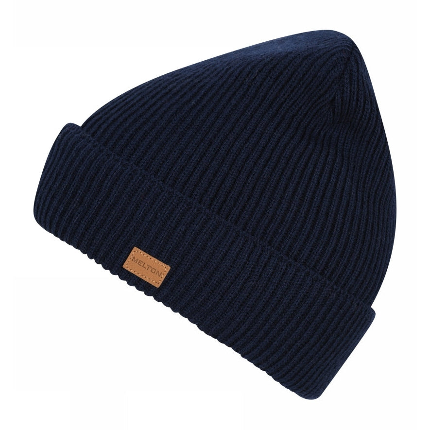 Basic ribbed beanie