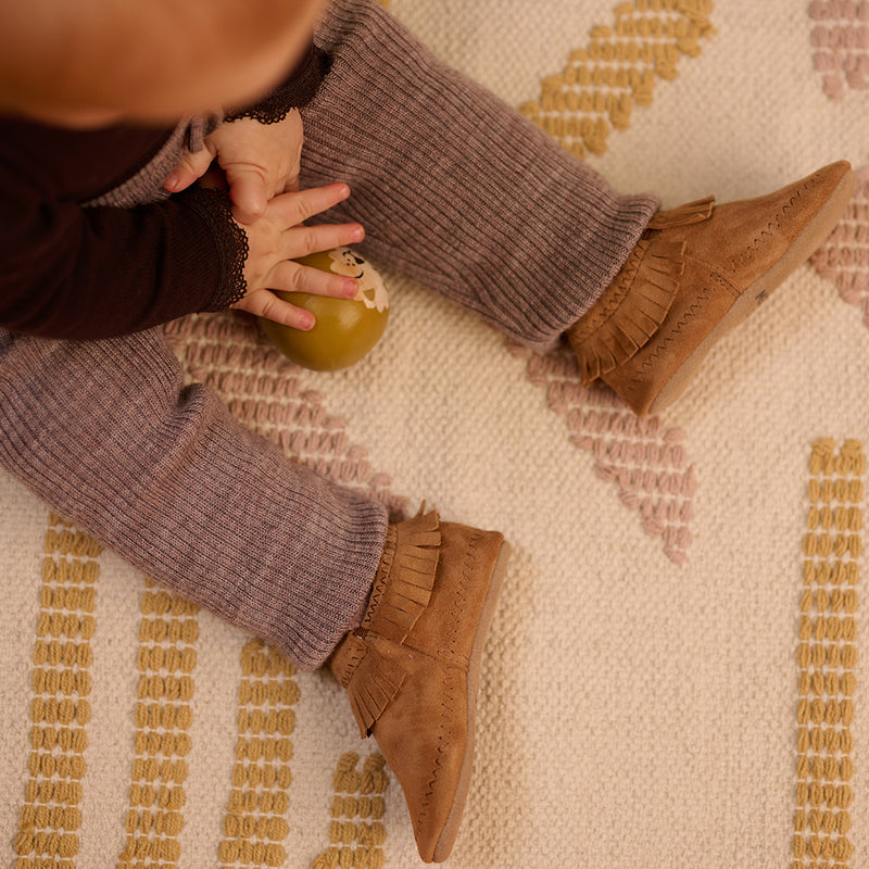 Moccasin suede slipper